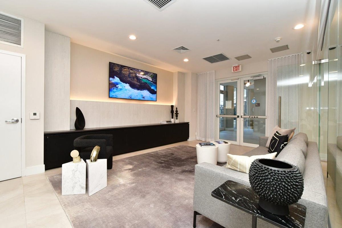 Legacy At 15th Apartments